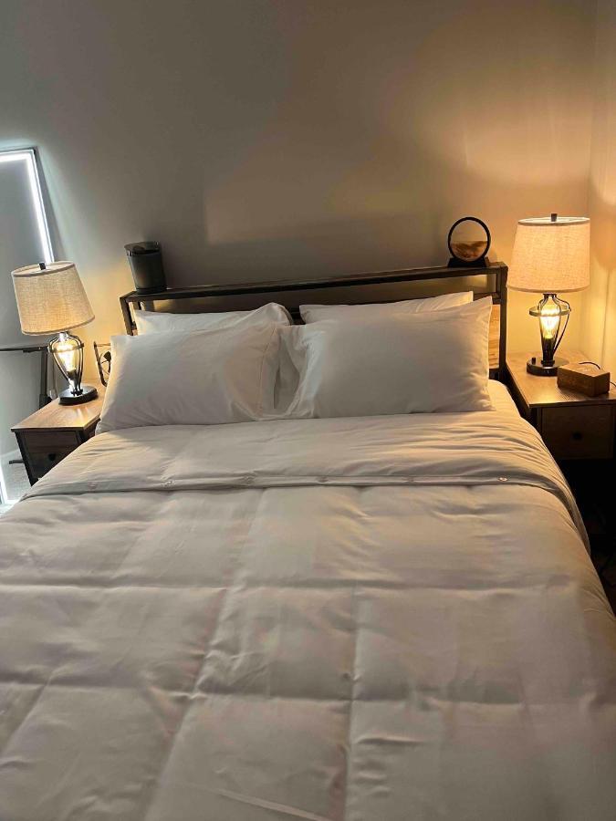 Hometel Premium Guest Suite W/ Private Entrance Ypsilanti Exterior foto